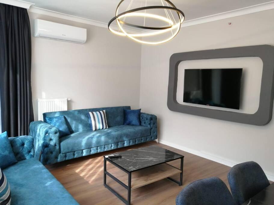 Sisli Apartment, 2 Bedrooms, 250 M Metro, New Modern Residence Istambul Exterior foto