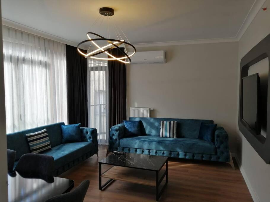 Sisli Apartment, 2 Bedrooms, 250 M Metro, New Modern Residence Istambul Exterior foto